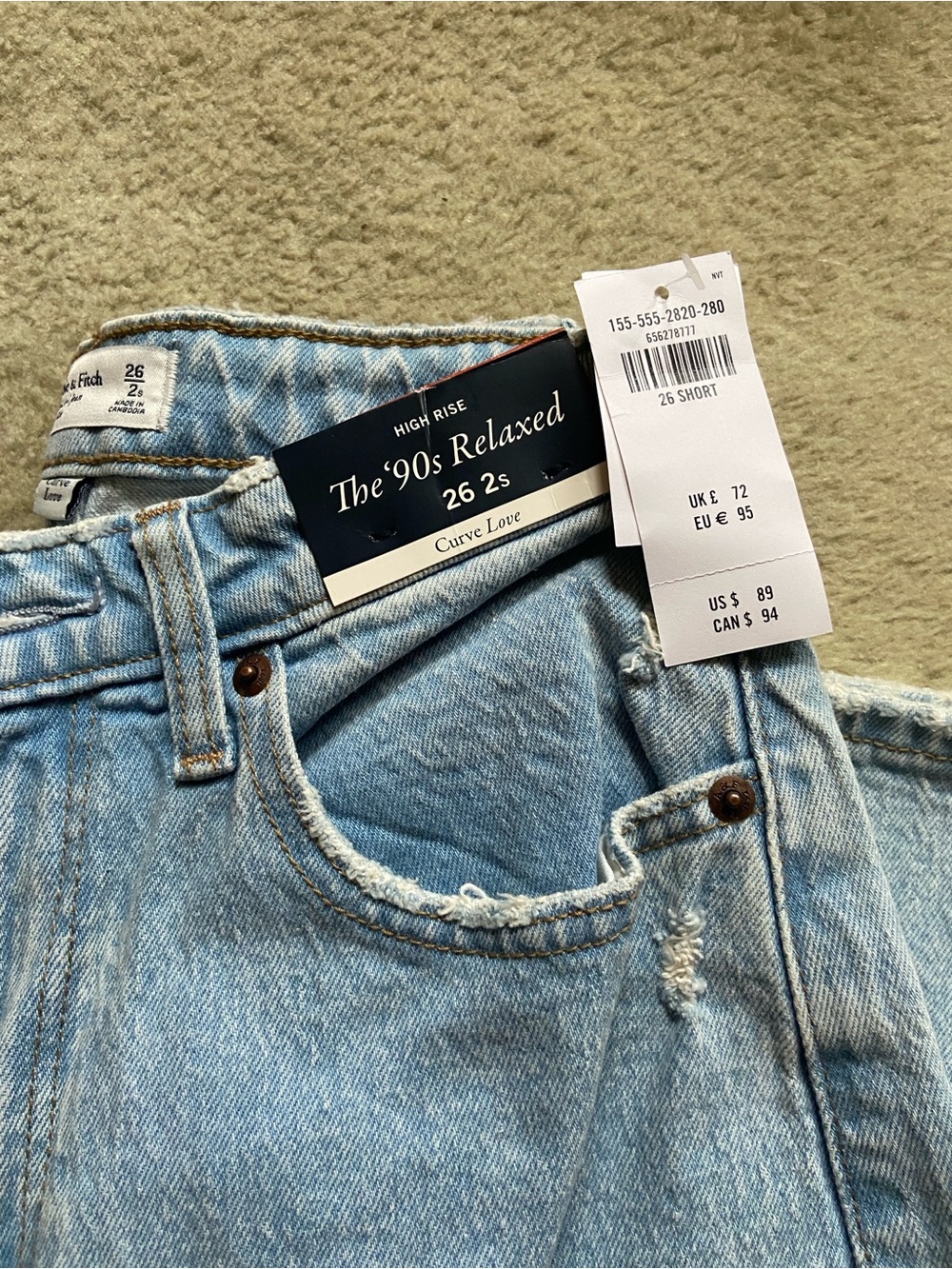 Abercrombie & Fitch Light Wash High-Rise '90s Relaxed Straight Leg Jeans